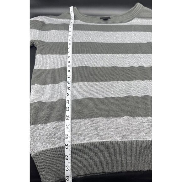Lane Bryant Women’s Gray Silver Stripe Scoop Neck Sweater Tunic Sz 18/20W - Picture 10 of 10